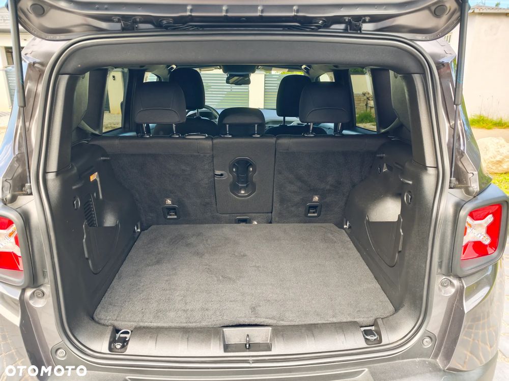 Jeep Renegade - 15