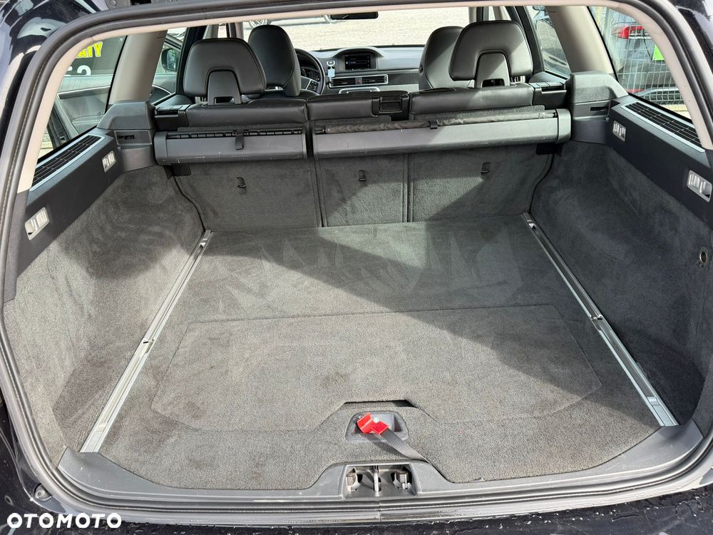 Volvo V70 D4 Summum - 12