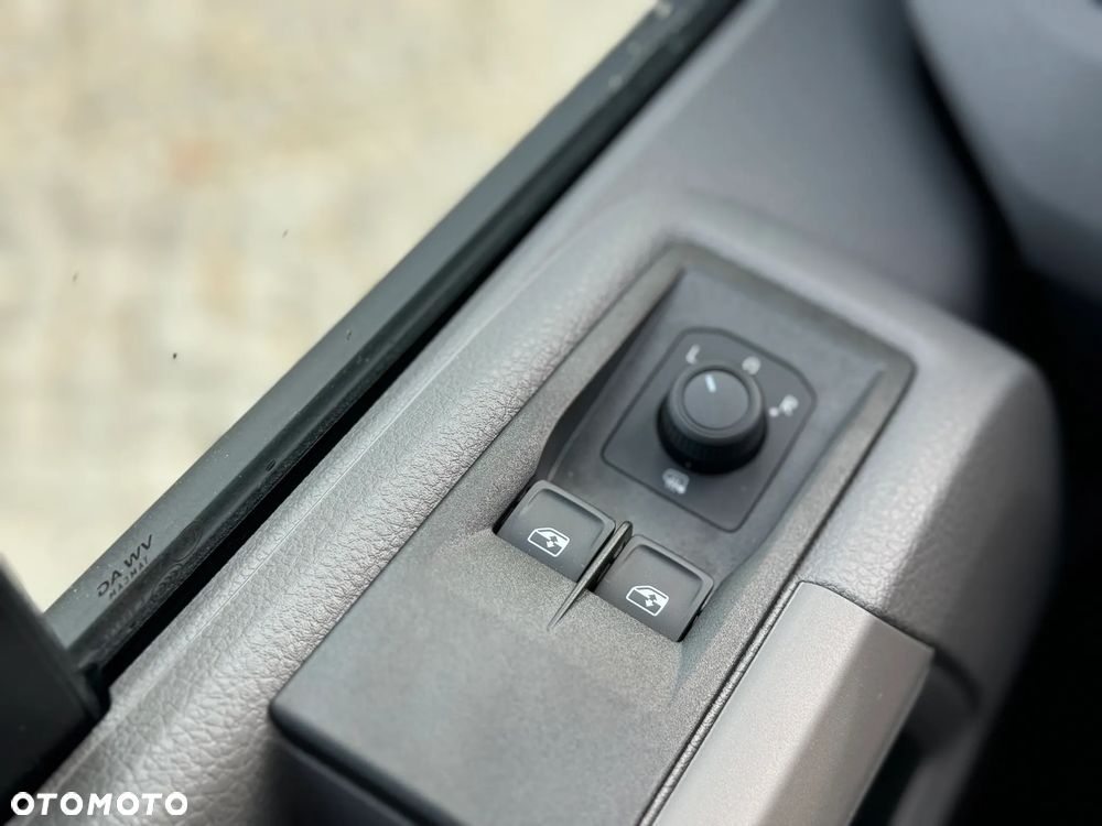 Volkswagen Crafter Maxi Furgon - 28