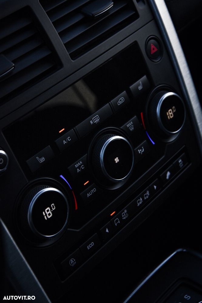 Land Rover Discovery Sport - 13