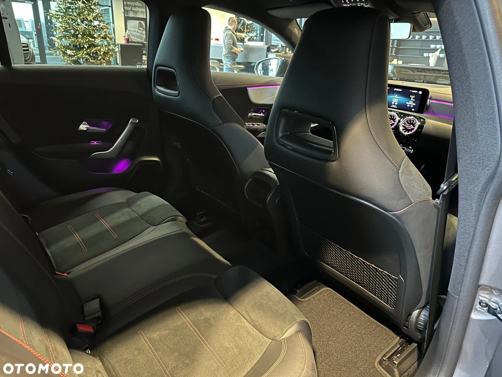 Mercedes-Benz CLA 200 AMG Line 7G-DCT - 20