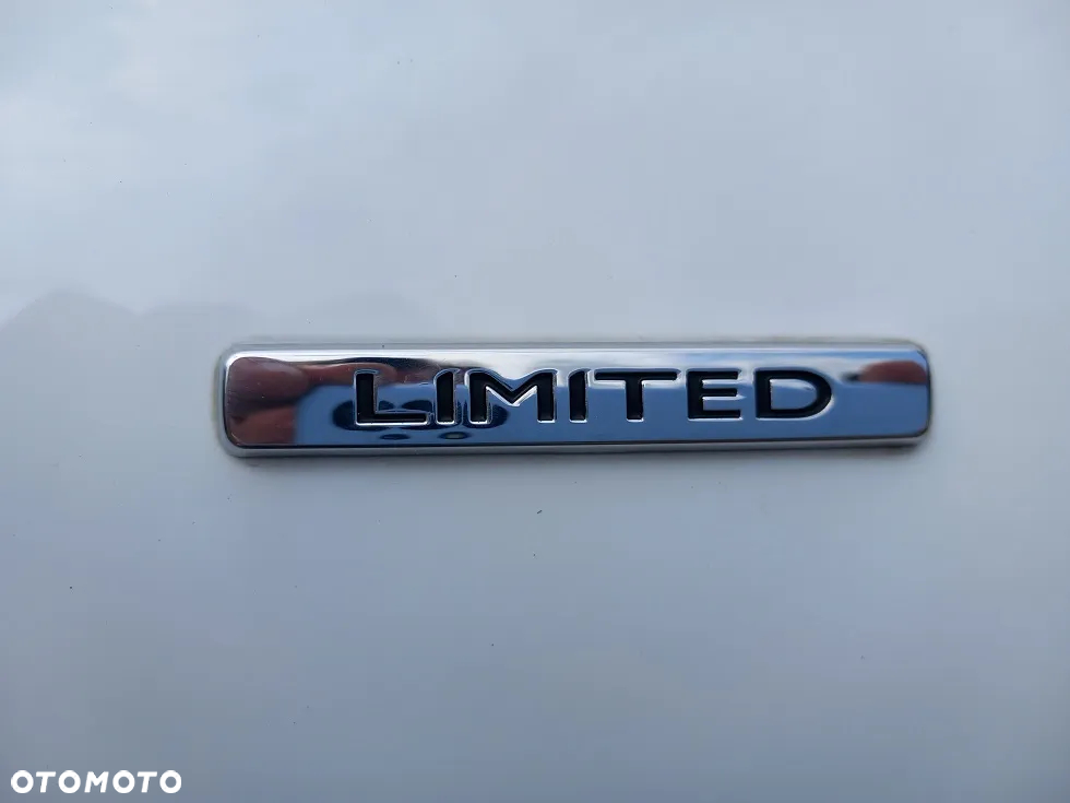 Renault Fluence 1.6 16V Limited - 9
