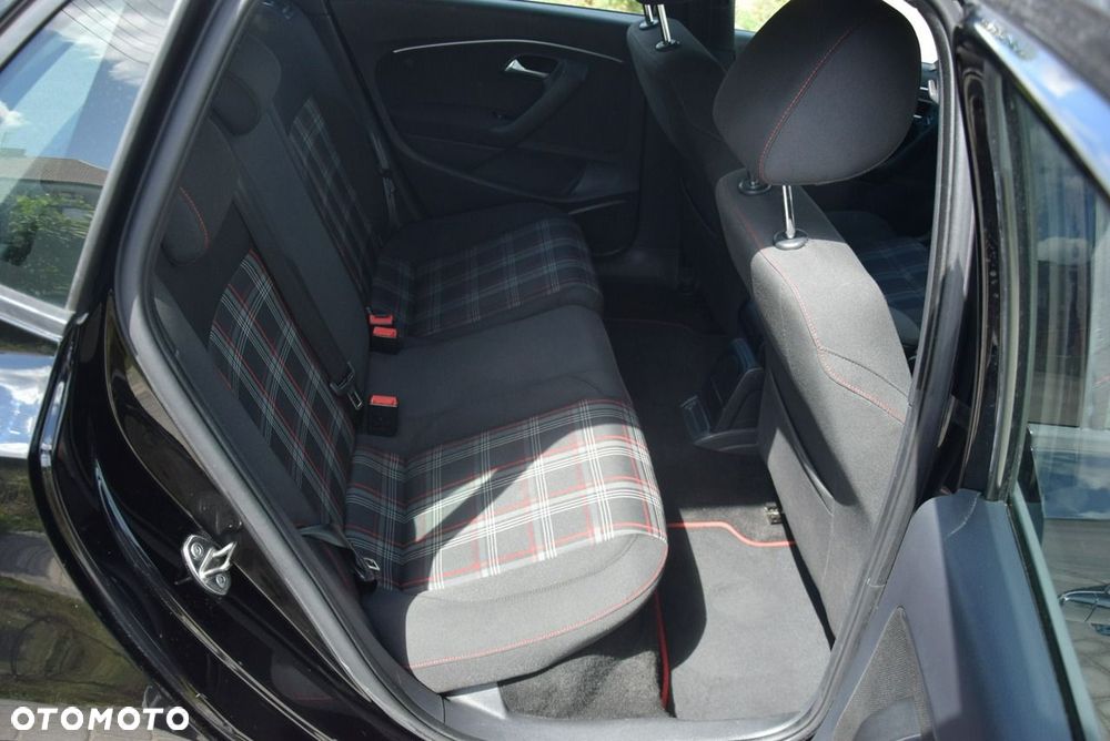 Volkswagen Polo 1.8 TSI (Blue Motion Technology) GTI - 33