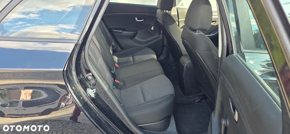 Hyundai i30 i30cw 1.4 Trend - 20