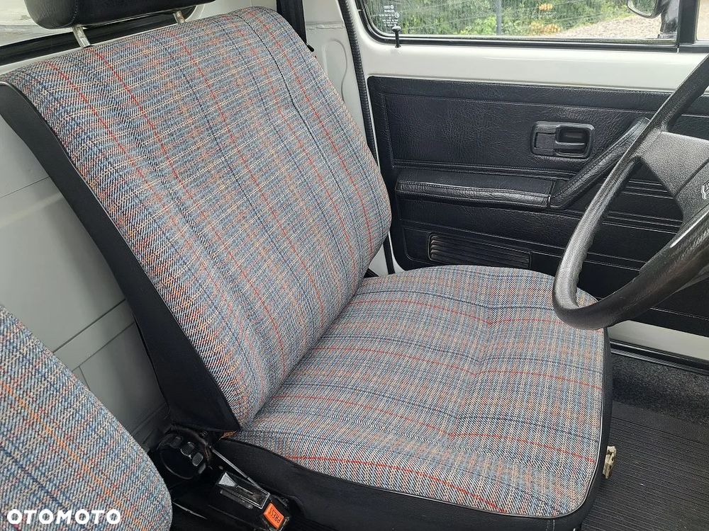 Volkswagen Caddy - 21