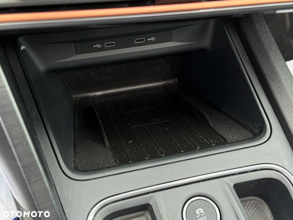 Cupra Formentor 2.0 TSI 4Drive VZ DSG - 23