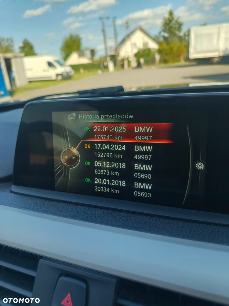 BMW Seria 3 318d - 29