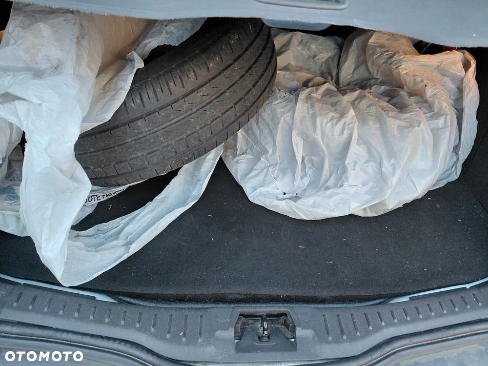 Ford Focus - 18