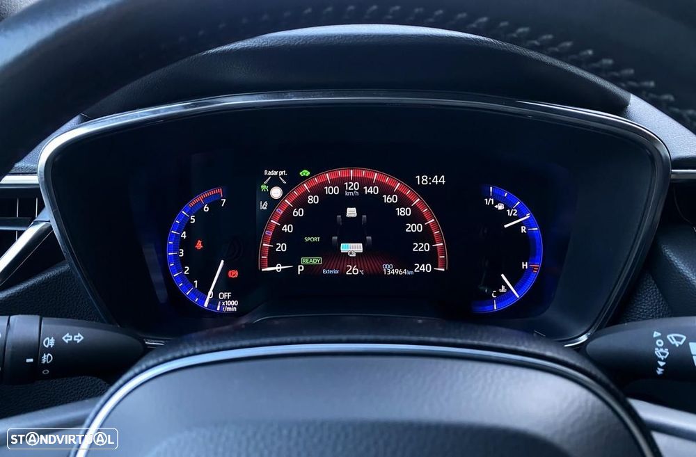 Toyota Corolla 1.8 Hybrid Comfort - 26