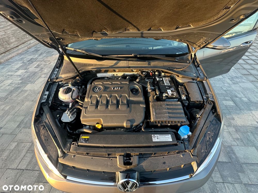Volkswagen Golf 1.6 BlueTDI Comfortline - 7
