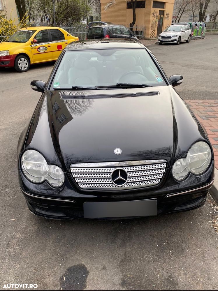 Mercedes-Benz C 200 Kompressor Sportcoupe - 10