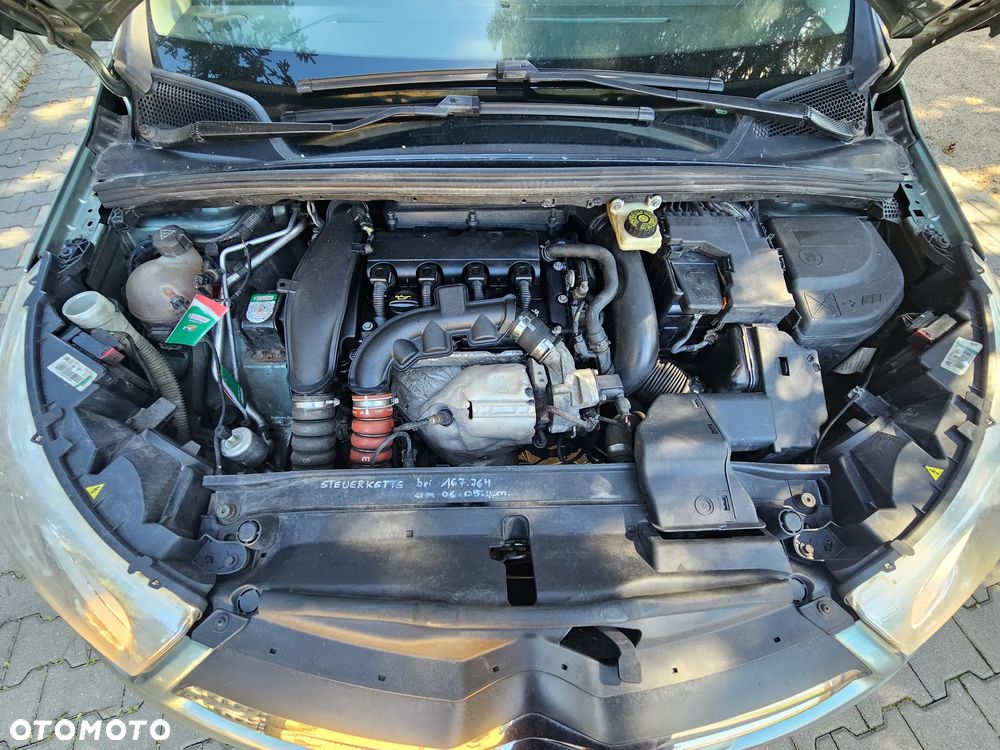 Citroën C4 THP 155 EGS6 Exclusive - 26