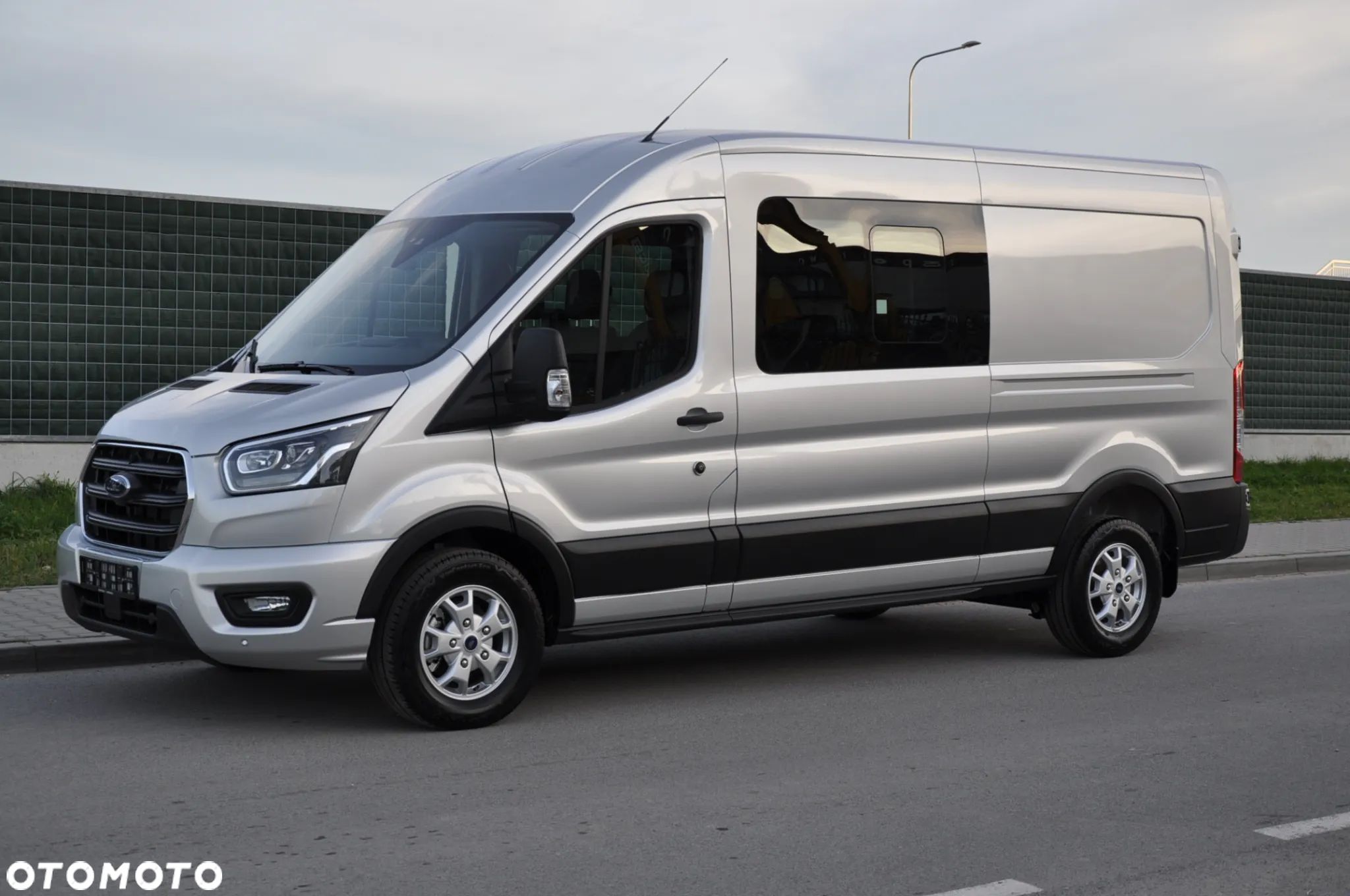 Ford TRANSIT DCIV MCA 2.0 New EcoBlue 170 KM A6 FWD Limited Brygadowy 6 osobowy 350 L3H2 Fabrycznie Nowy Dostępny od Ręki!!! - 1