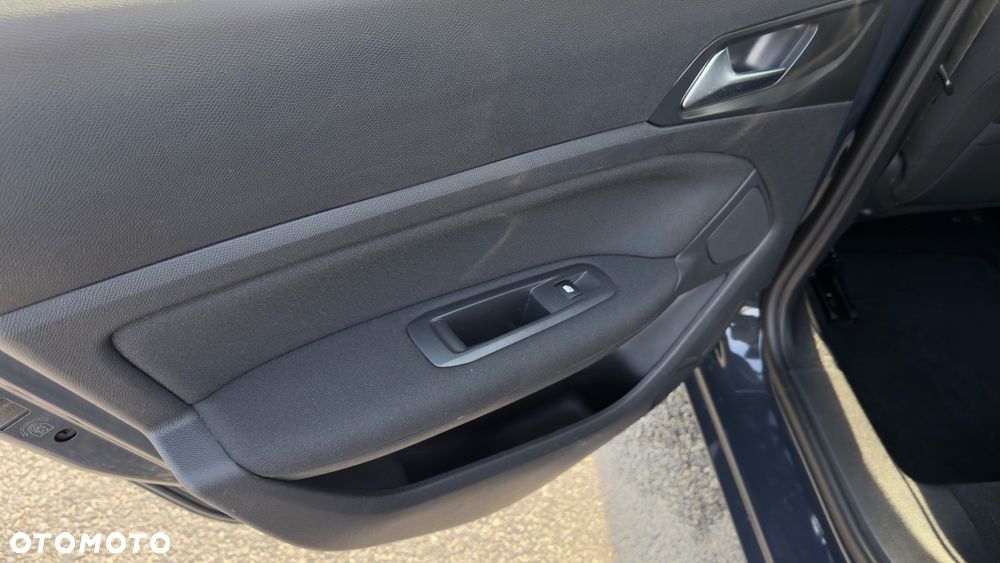 Peugeot 308 BlueHDi 120 EAT6 Stop & Start Active Business-Paket - 22