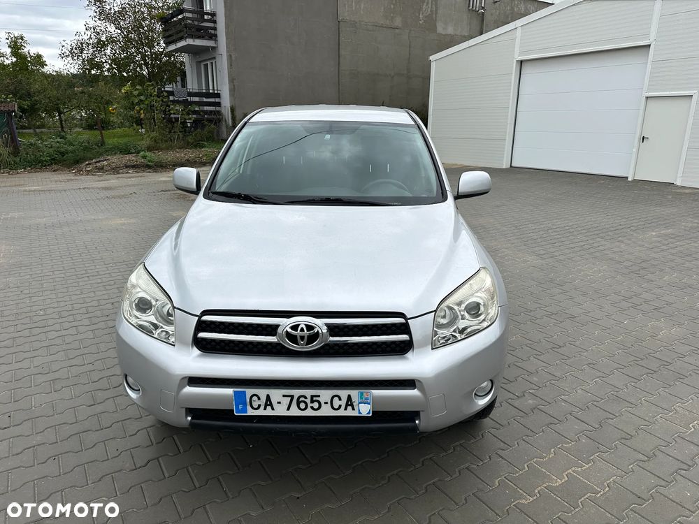 Toyota RAV4 2.2 D-4D 4x4 Travel - 2
