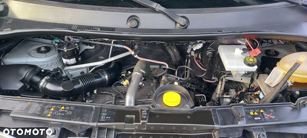 Renault Master - 24