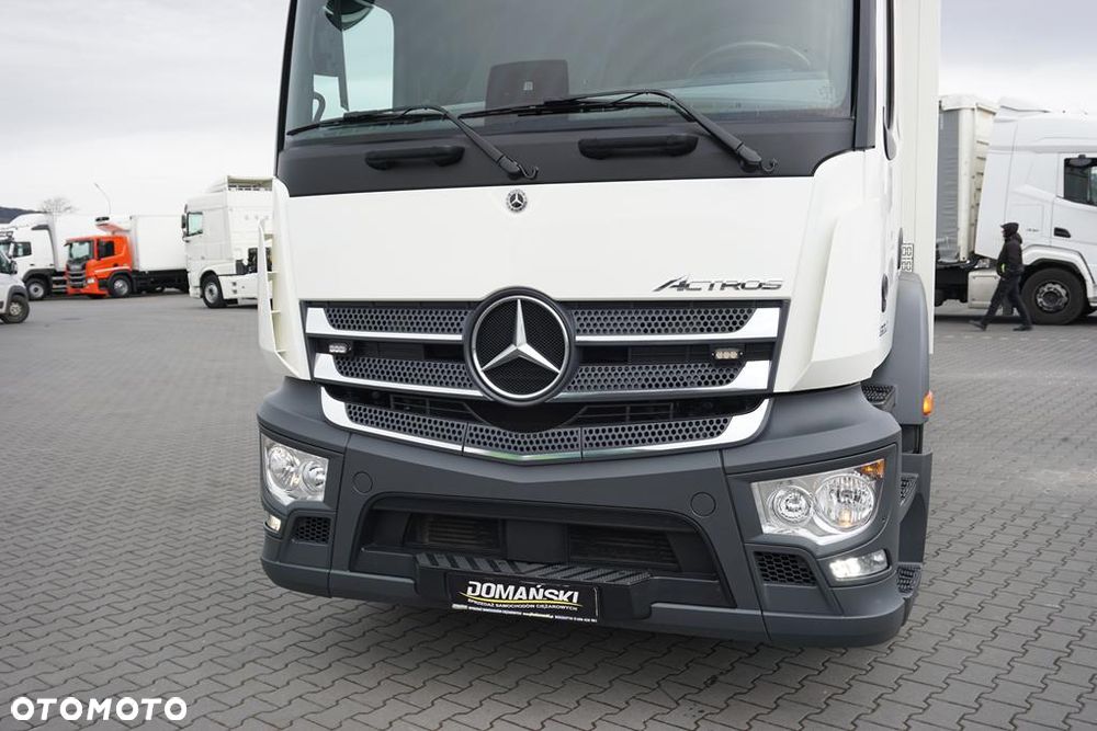 Mercedes-Benz ACTROS / 1830 / E 6 / MP 5 / KONTENER + WINDA / 16 PALET - 28