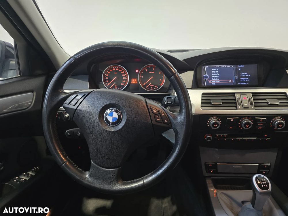 BMW Seria 5 520d - 13
