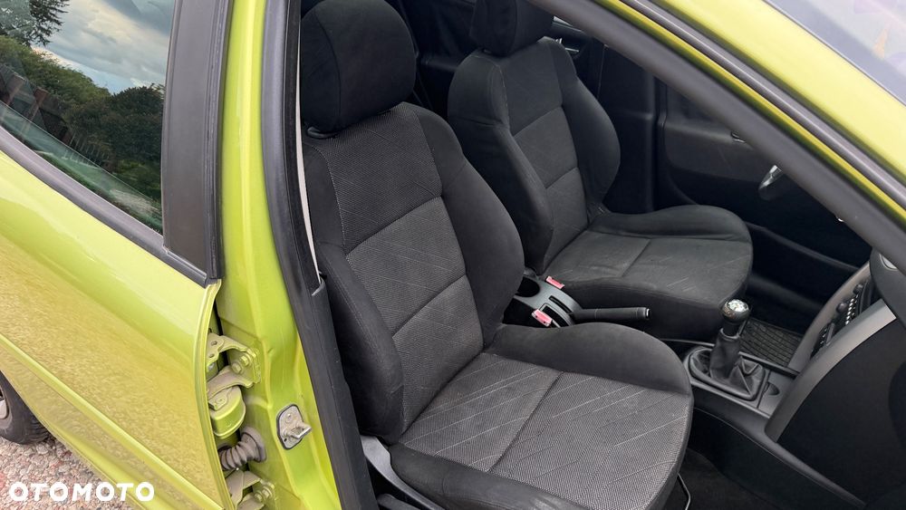 Peugeot 207 1.4 16V Trendy - 7