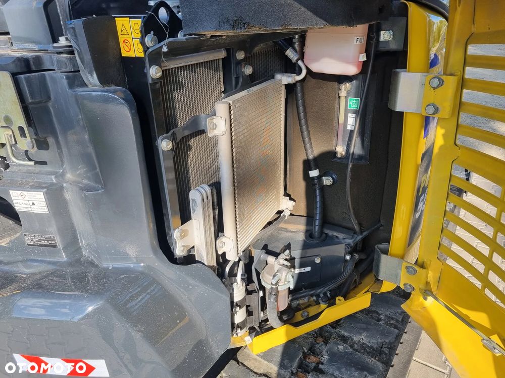 Komatsu PC55MR - 8