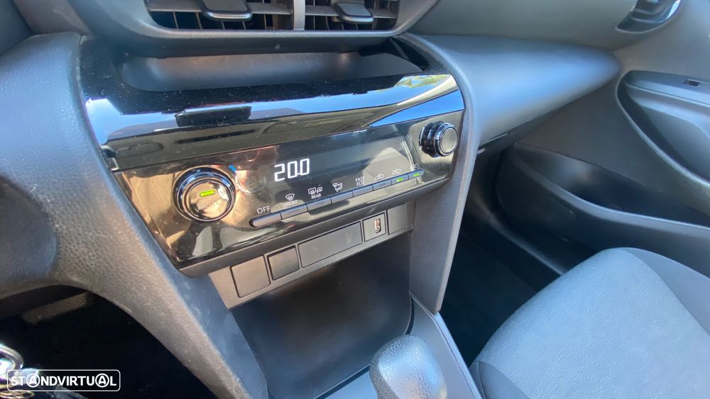 Toyota Yaris Cross 1.5 HDF Comfort - 44