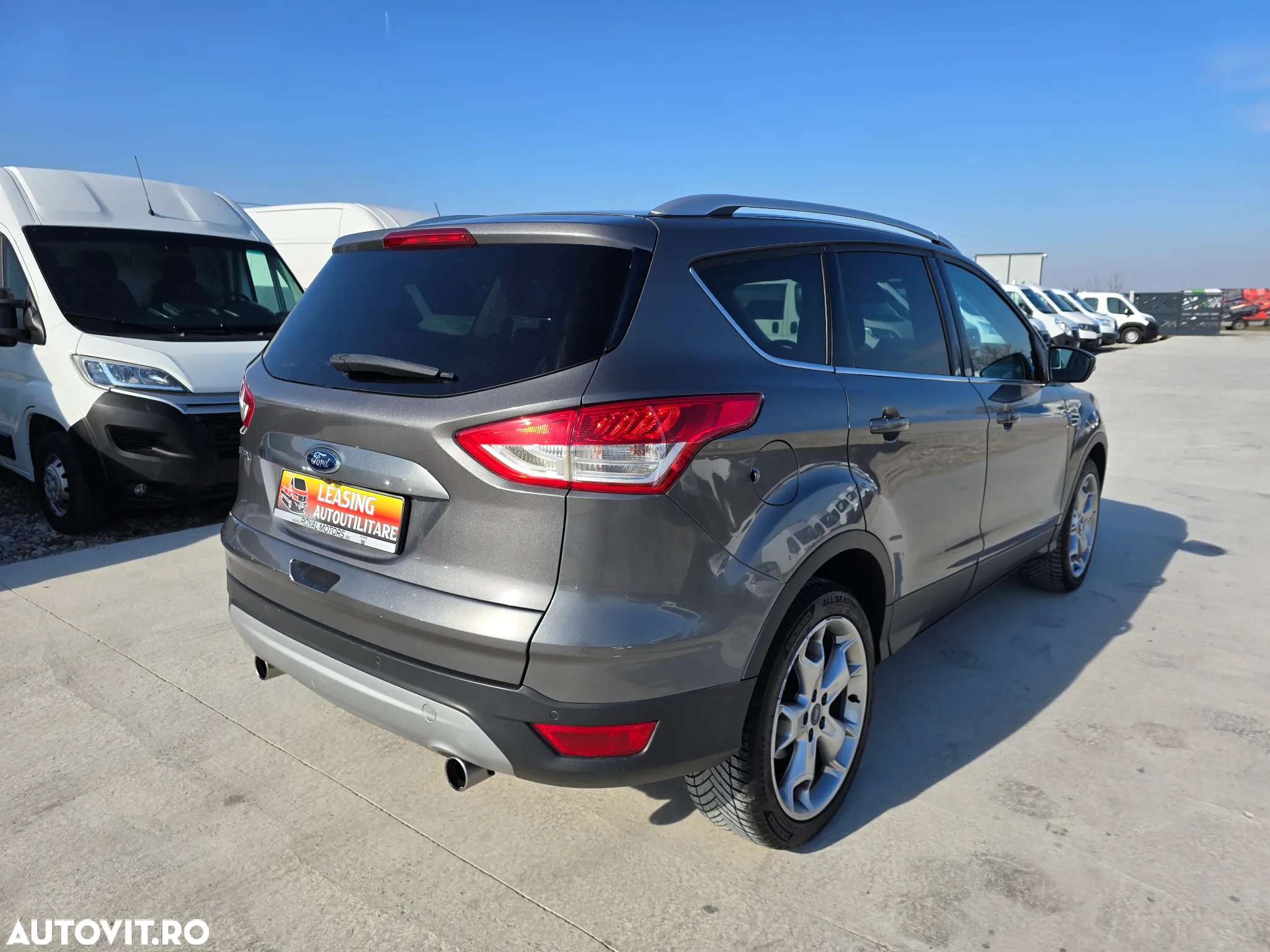 Ford Kuga 2.0 TDCi 4WD Powershift Titanium - 7