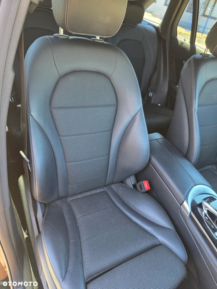 Mercedes-Benz GLC 250 4-Matic - 26