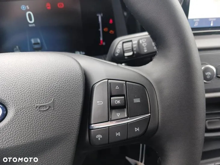 Ford Tourneo Courier 1.0 EcoBoost Trend - 14