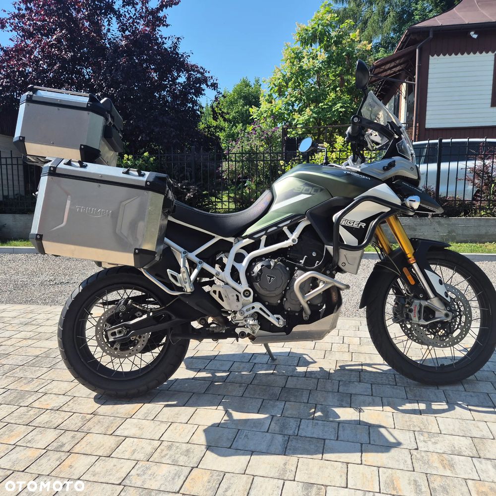 Triumph Tiger - 1