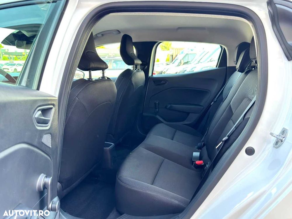 Renault Clio - 16