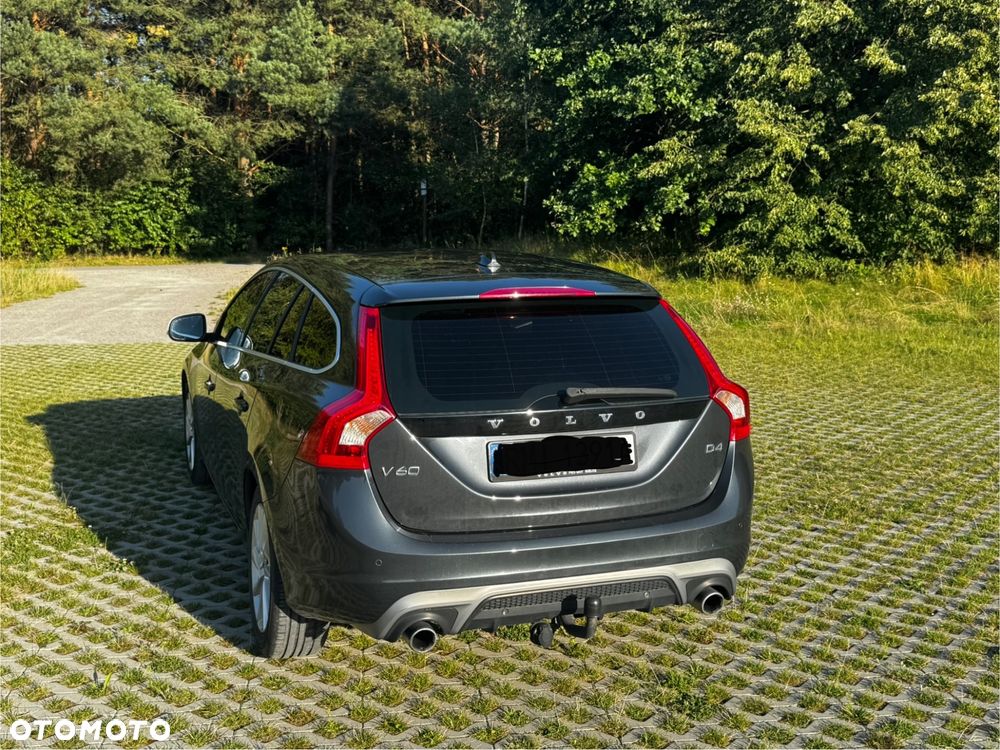 Volvo V60 D4 Drive-E Summum - 11