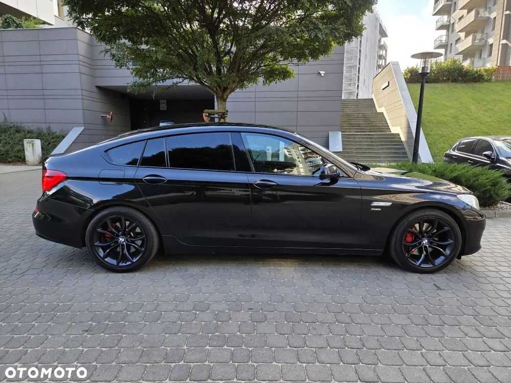 BMW 5GT - 6
