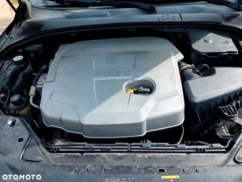 Volvo V70 2.0D Momentum - 26