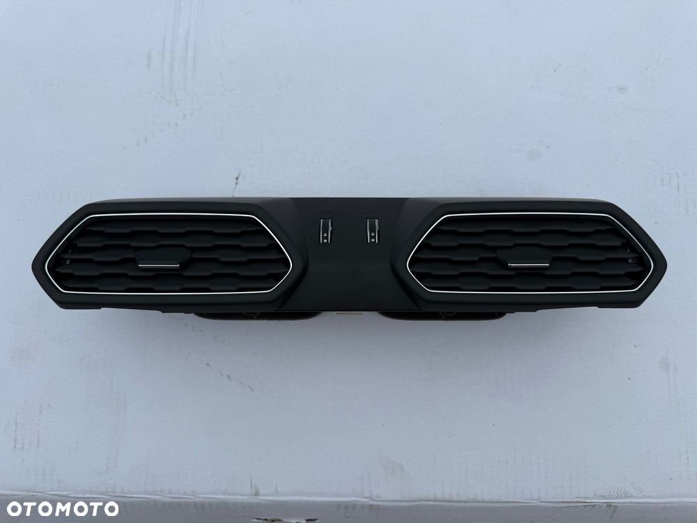 LAMBORGHINI URUS 2020 KRATKA NAWIEWU NOWA ORYGINALNA 4ML820951B
