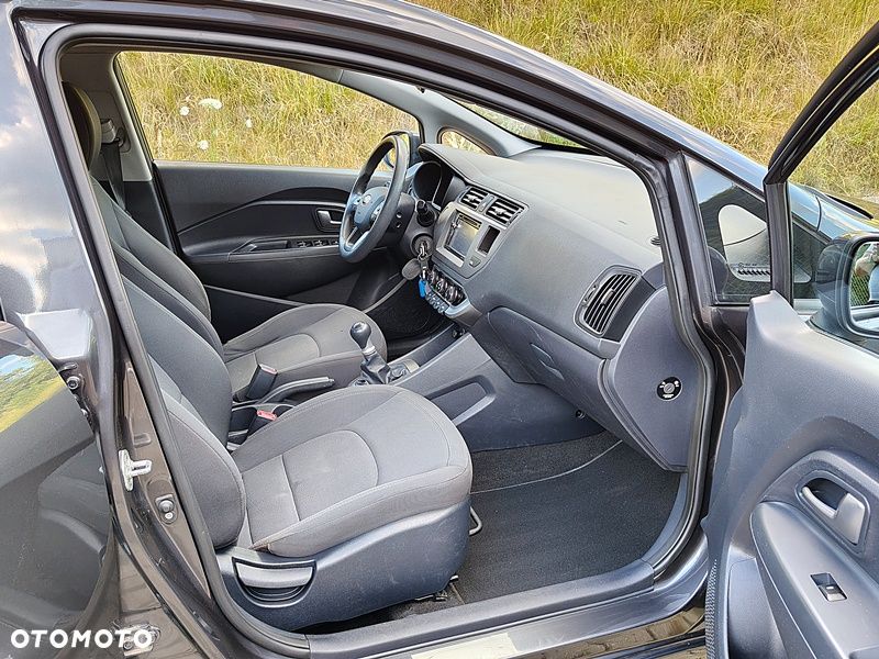 Kia Rio 1.2 Dream-Team Edition - 9