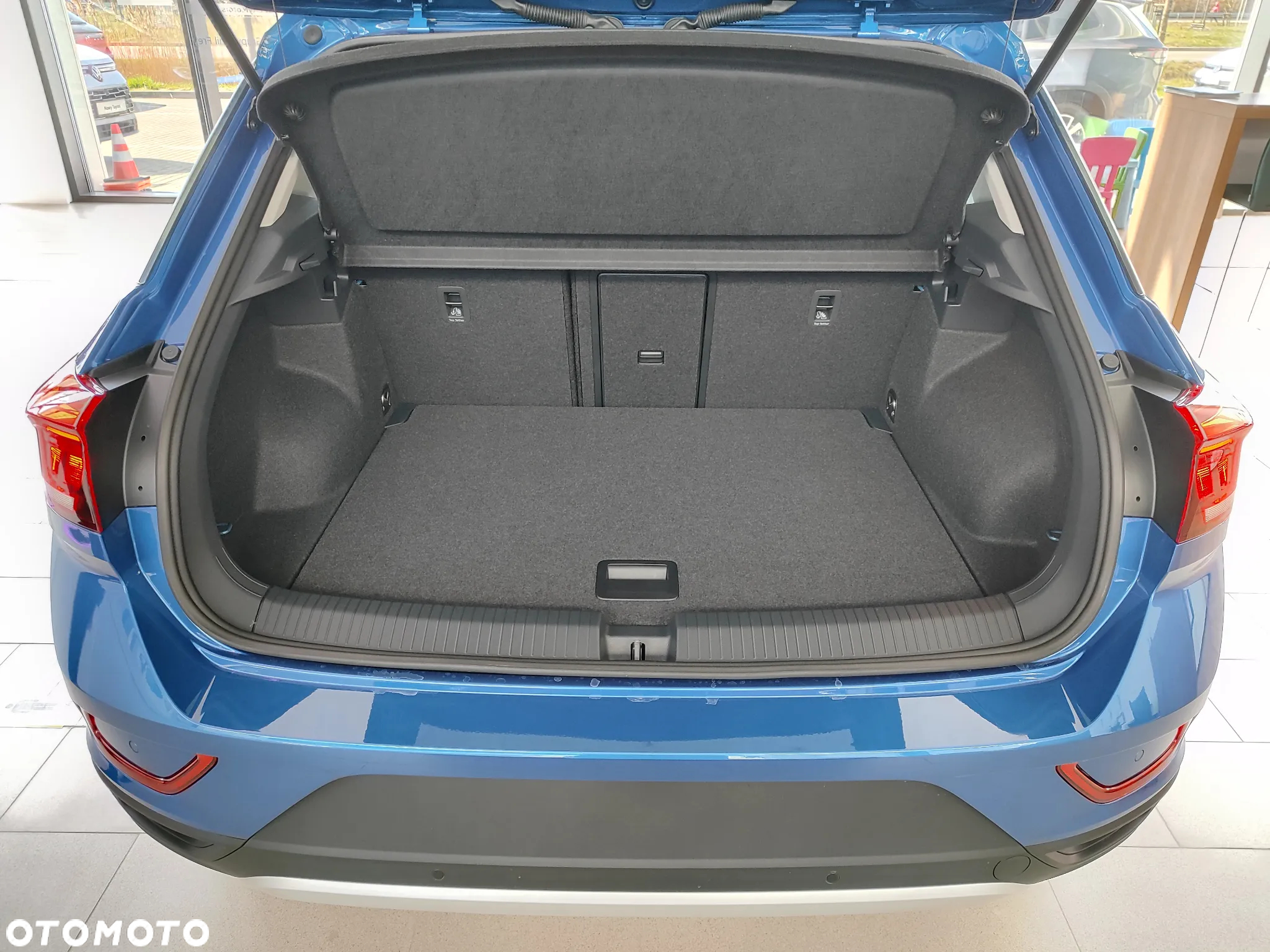 Volkswagen T-Roc 1.5 TSI Life Plus DSG - 8