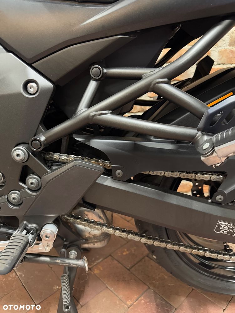 Kawasaki Versys 1000 - 12