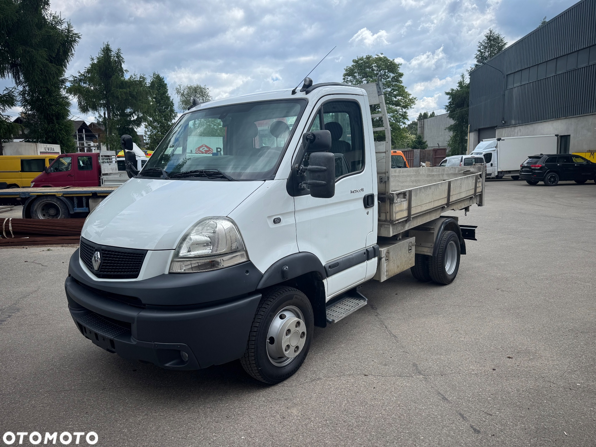 Renault Mascott - 3