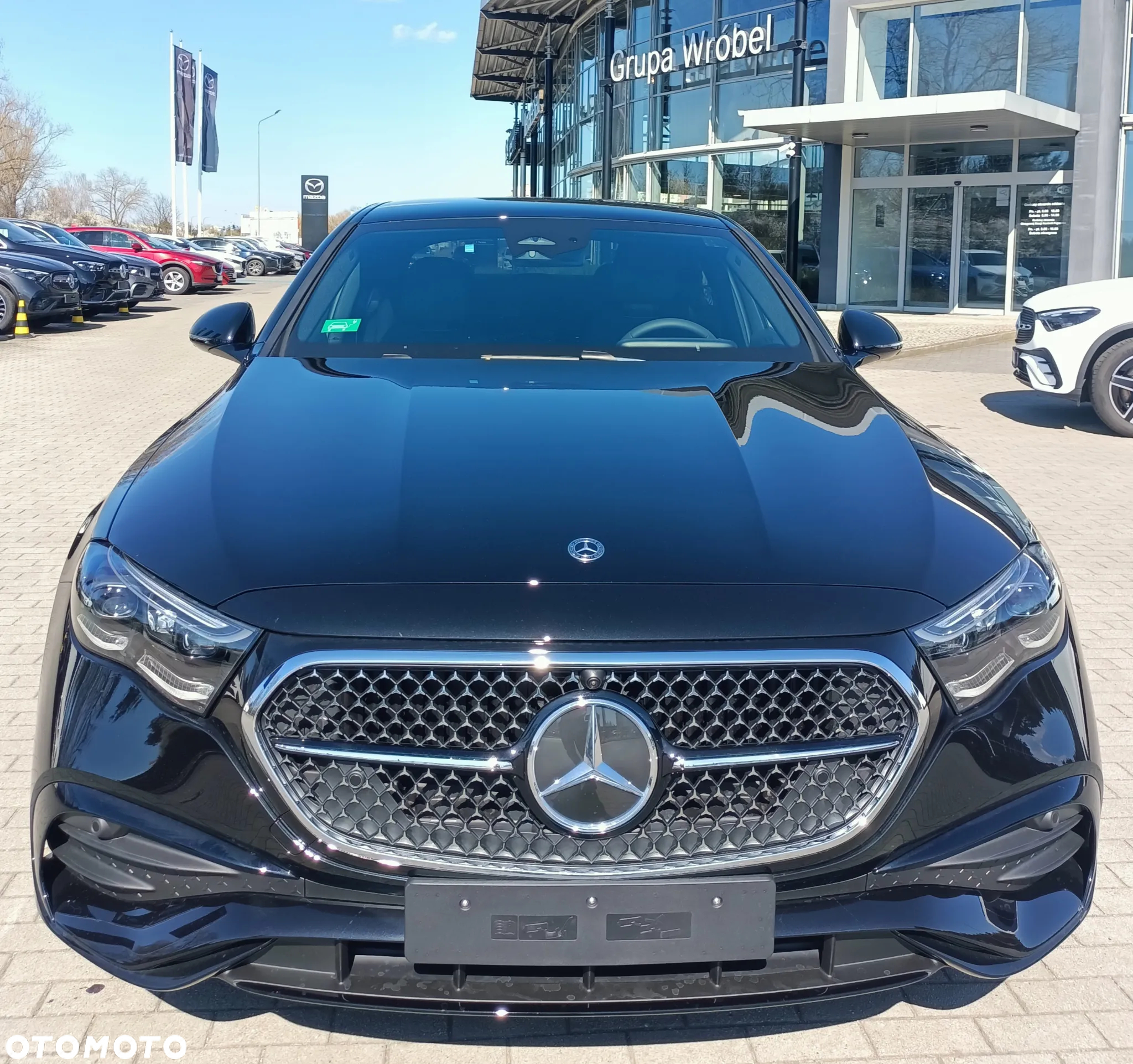 Mercedes-Benz Klasa E 300 de PHEV 4-Matic AMG 9G-Tronic - 2