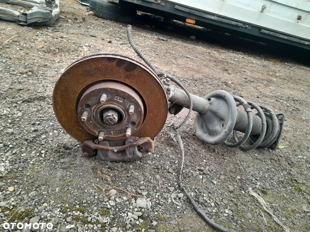 Zwrotnica z mcphersonem prawa/lewa KIA CEED I 1 !! ZA SZT. - 2