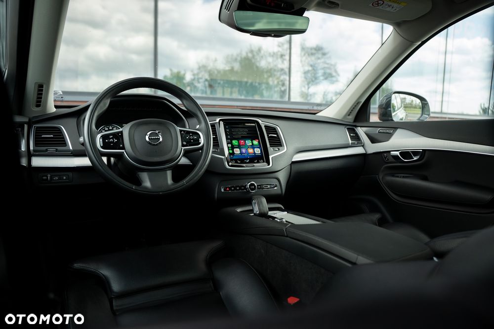 Volvo XC 90 - 28