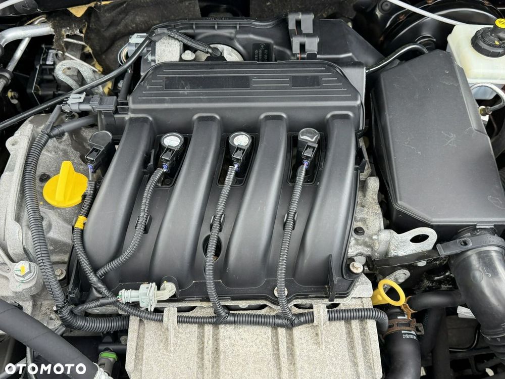 Dacia Duster 1.6 16V 4x2 Prestige - 36