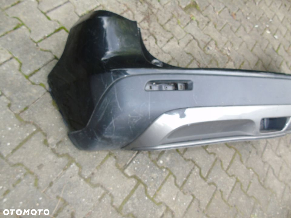 Suzuki Vitara II zderzak tylny 71811-54P - 2