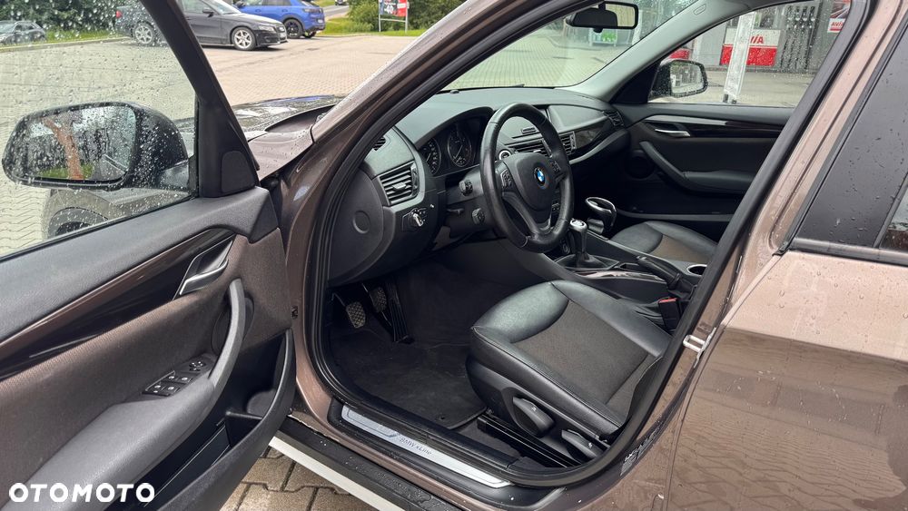 BMW X1 sDrive18d Sport Line - 8