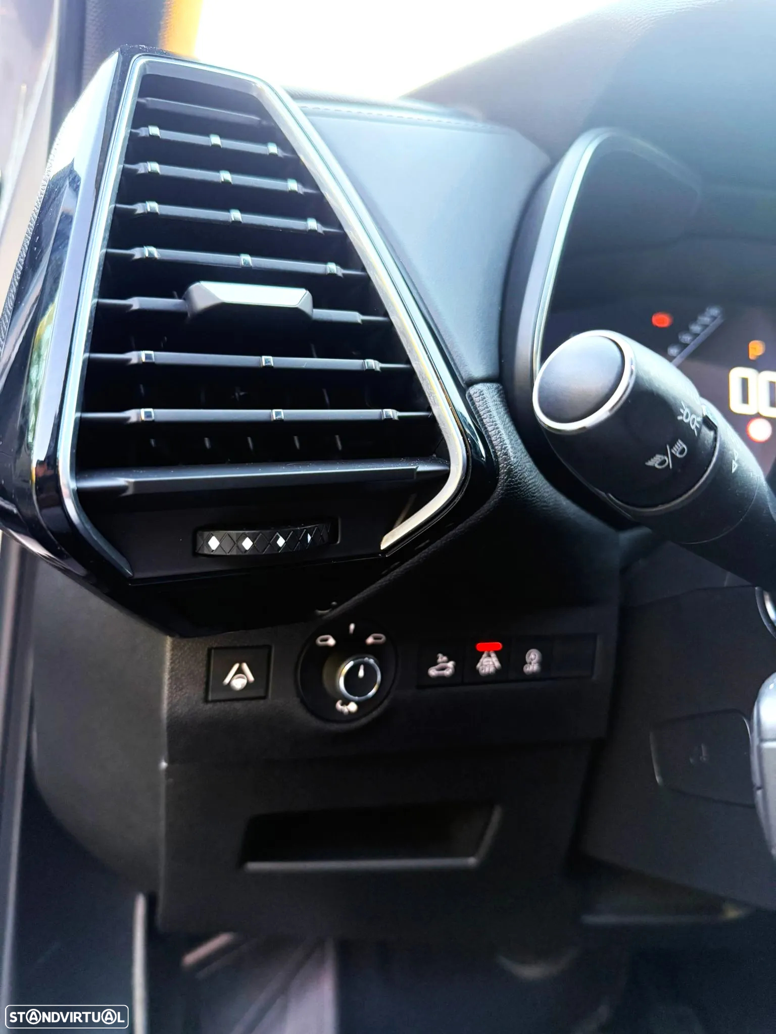 DS DS7 Crossback 1.5 BlueHDi Rivoli EAT8 - 13
