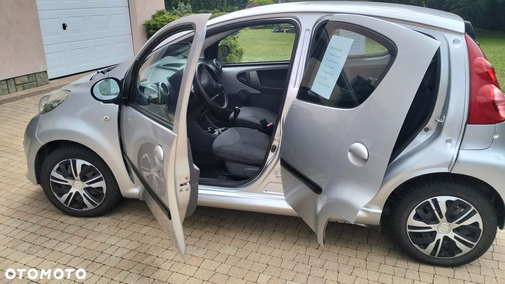 Peugeot 107 1.0 Trendy - 5