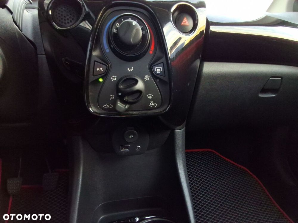 Toyota Aygo - 21