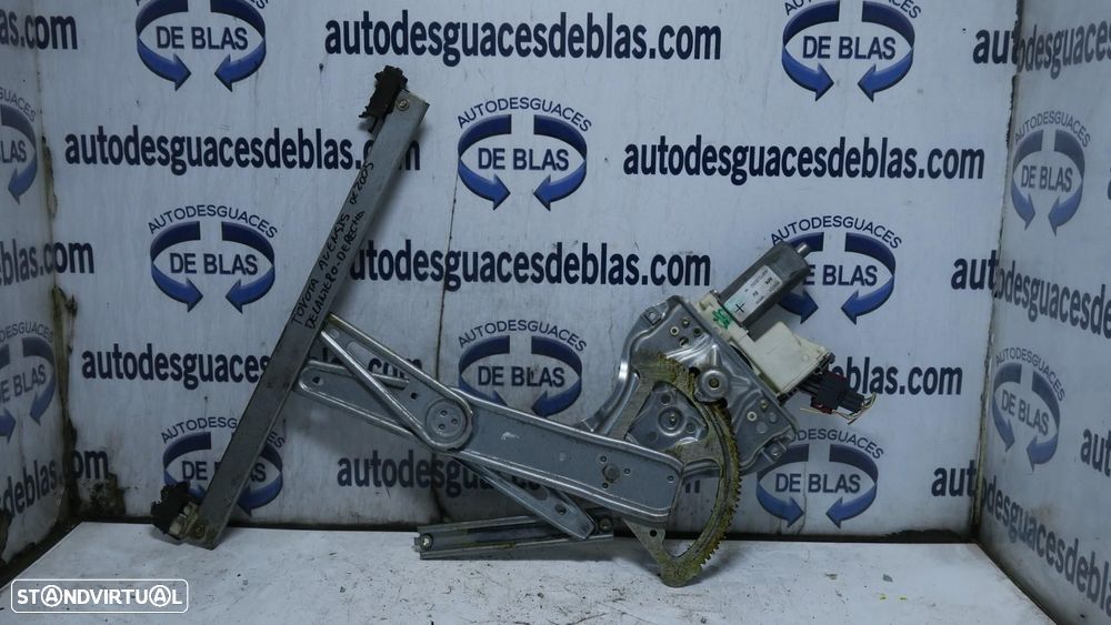 ELEVADOR FRENTE DIREITO TOYOTA AVENSIS BERLINA T25 - 1
