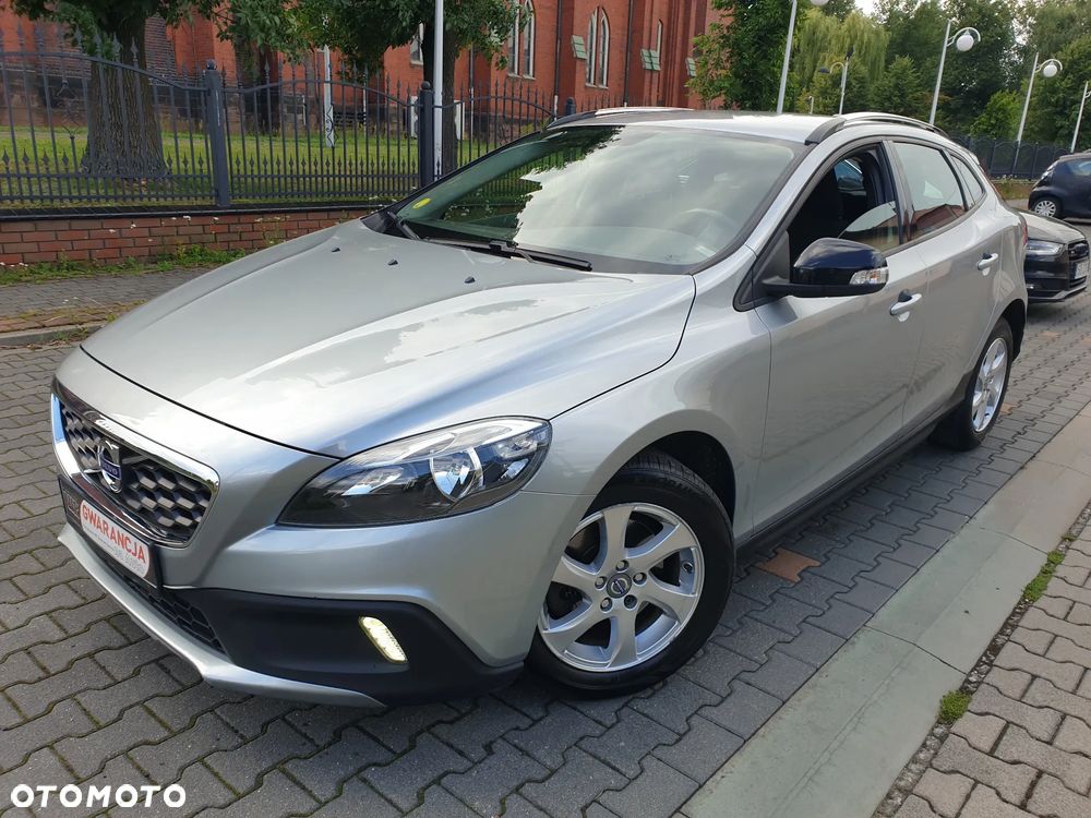 Volvo V40 Cross Country D2 Summum - 3