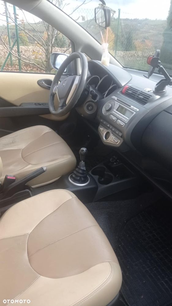 Honda Jazz 1.4 ES - 11